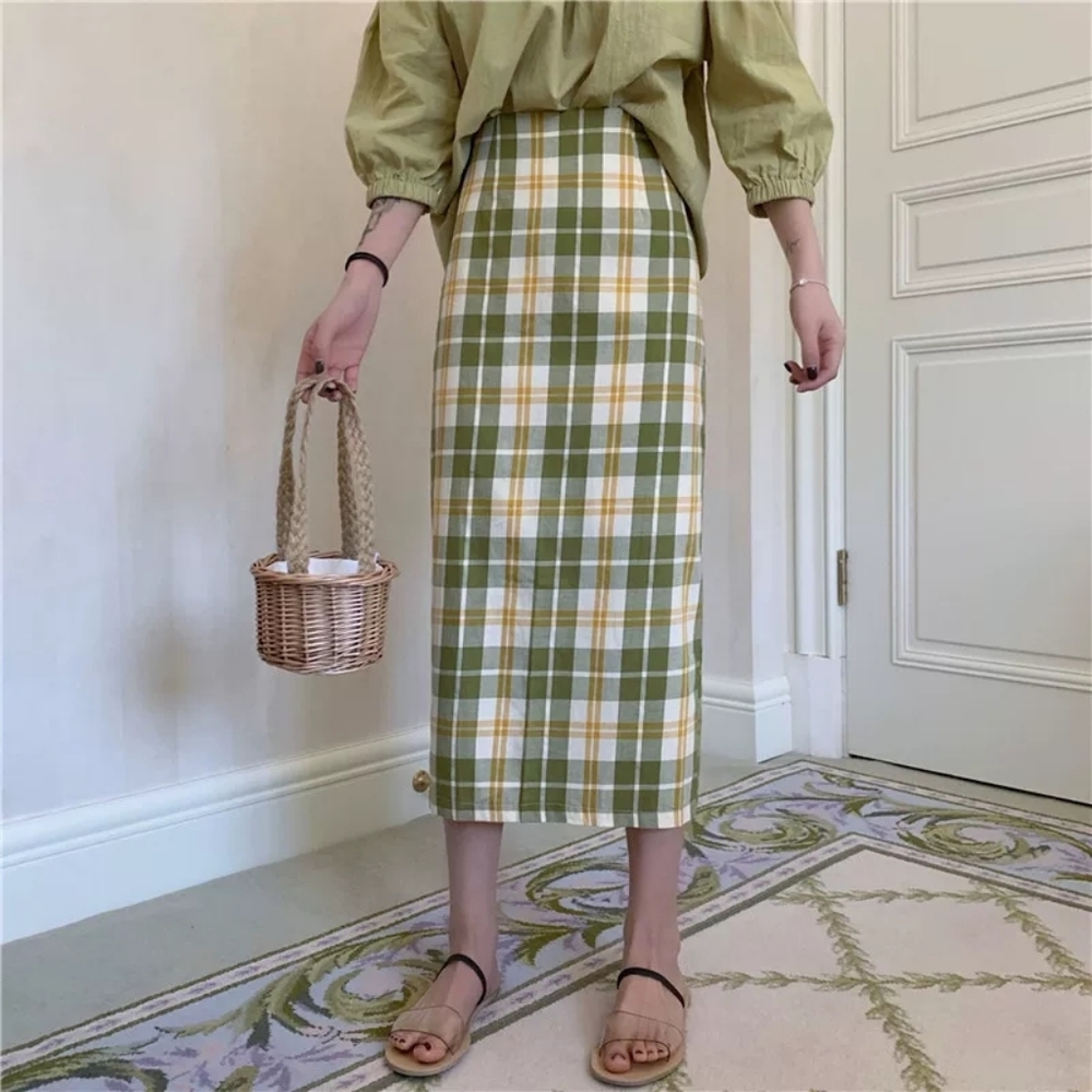 green skirt